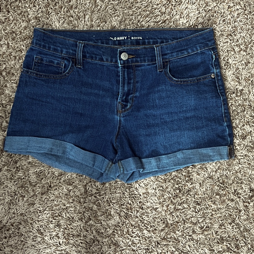 Old Navy Boyfriend Jean Shorts- Size 6